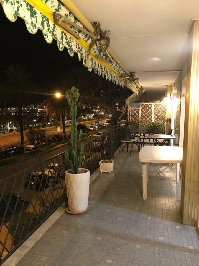 Menton Smartworking And Relax On The Beach, Seaview エクステリア 写真